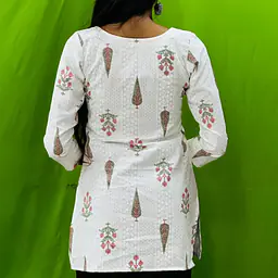 PARI FLORAL KURTI - Master