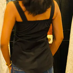 ELENA BLACK ASYMMECTRICAL TOP - Master