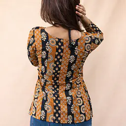 APOORVA GOLDEN BROWN TOP - Master