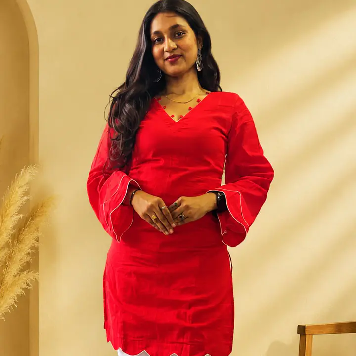 EVARA RED KURTI - Master