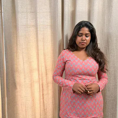 AAROHI FLORAL KURTI (PINK) primary image