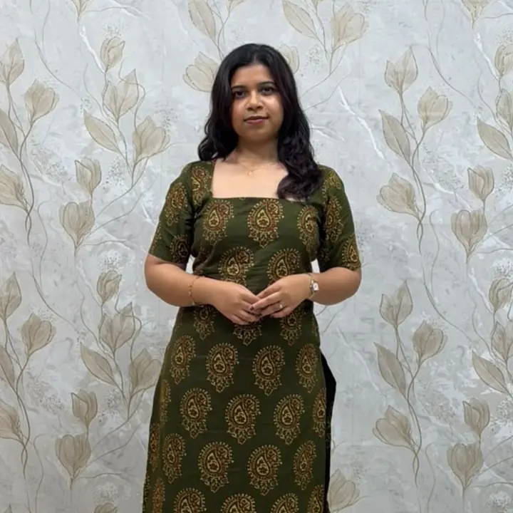 MADHURA LONG KURTI- GREEN - Master