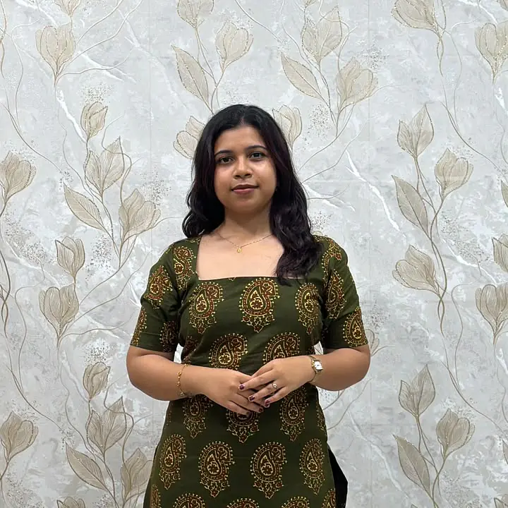 MADHURA LONG KURTI- GREEN - Master