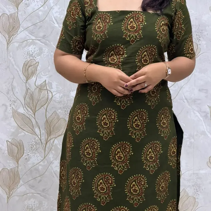 MADHURA LONG KURTI- GREEN - Master