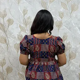 LEELA TOP- BLUE - Master