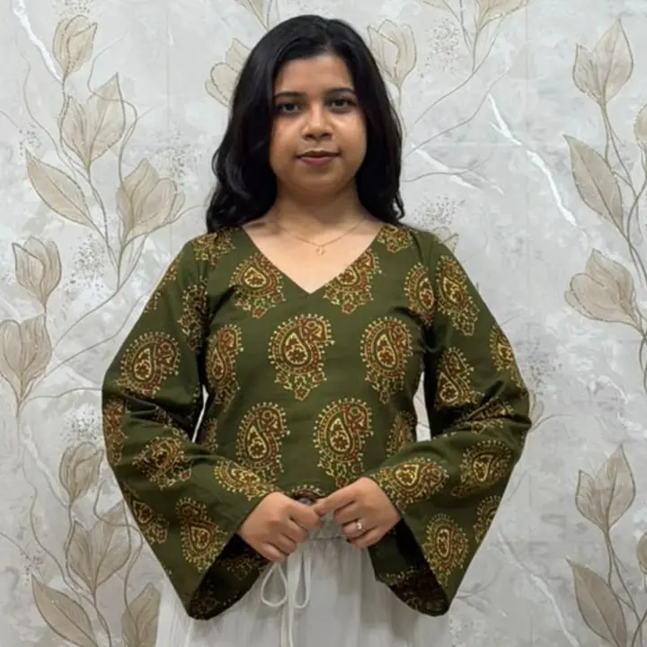 MAANYA BELL SLEEVE TOP- GREEN - Master