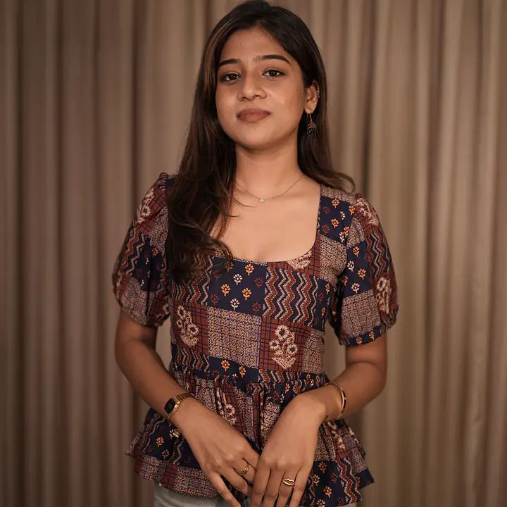 LEELA TOP- BLUE - Master