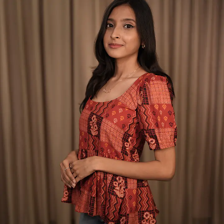 LEELA TOP- RED - Master