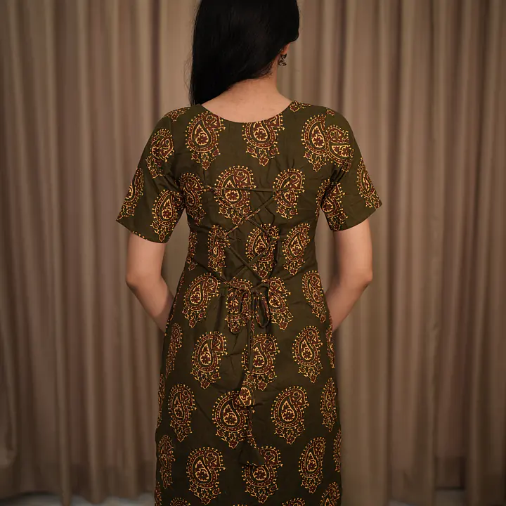 MADHURA LONG KURTI- GREEN - Master