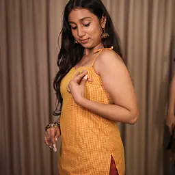 The Manjal Kurti - Master