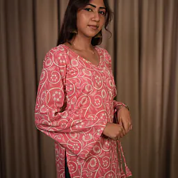 Raashi Pink Bell Sleeve Kurti - Master