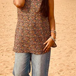 ANVI - HALTER NECK BACKLESS KURTI - Master