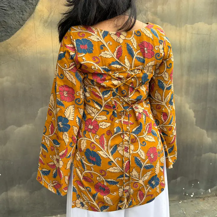 MEERA- CORSET BACK SLEEVED KURTI - Master